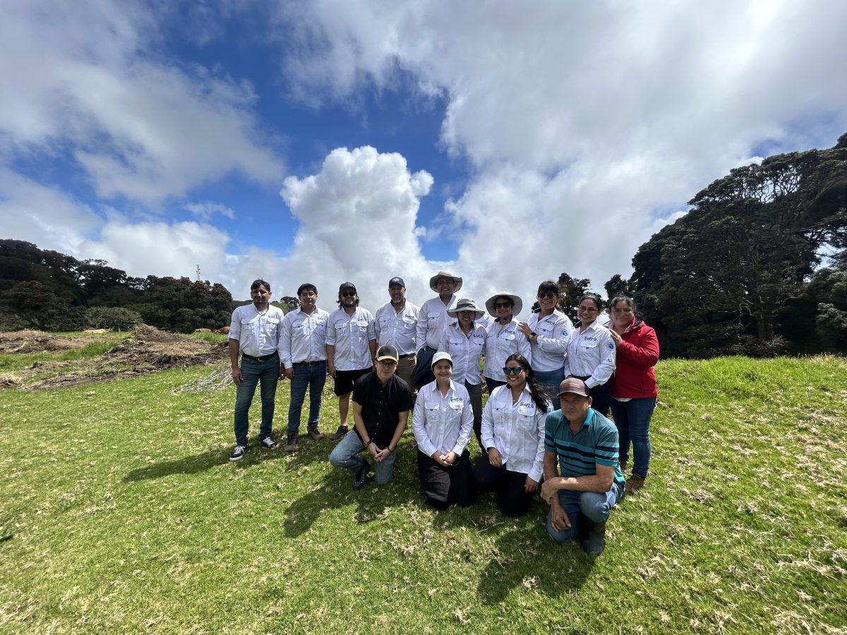 Recopilación de evidencias de experiencias lideradas por mujeres en la gestión local de los recursos hídricos en Costa Rica